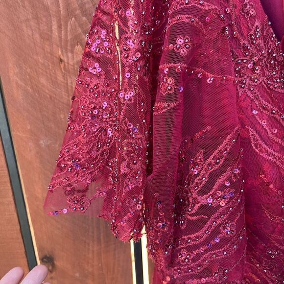 Mac Duggal Burgundy Flutter Sleeve Beaded A Line Midi Dress NWT Size 14W - Picture 7 of 12